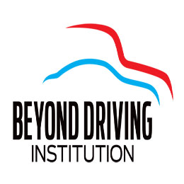 Beyond Driving Institution 超卓駕校 Company Logo