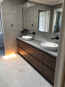 JQ 卫浴专家 | 瓷砖服务  JQ Bathroom | Tiling Solution thumbnail version 1